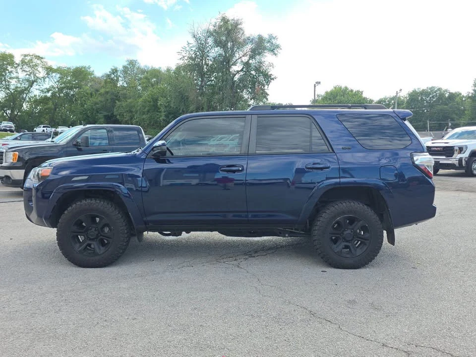 2020 Toyota 4Runner 5th Gen - Image 4 of 13