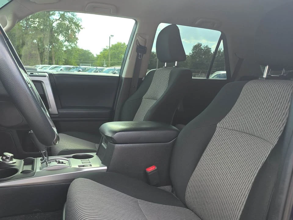 2020 Toyota 4Runner 5th Gen - Image 8 of 13