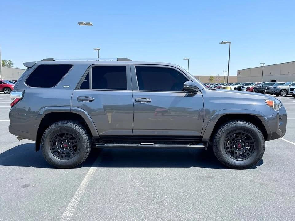2020 Toyota 4Runner 5th Gen - Image 8 of 20