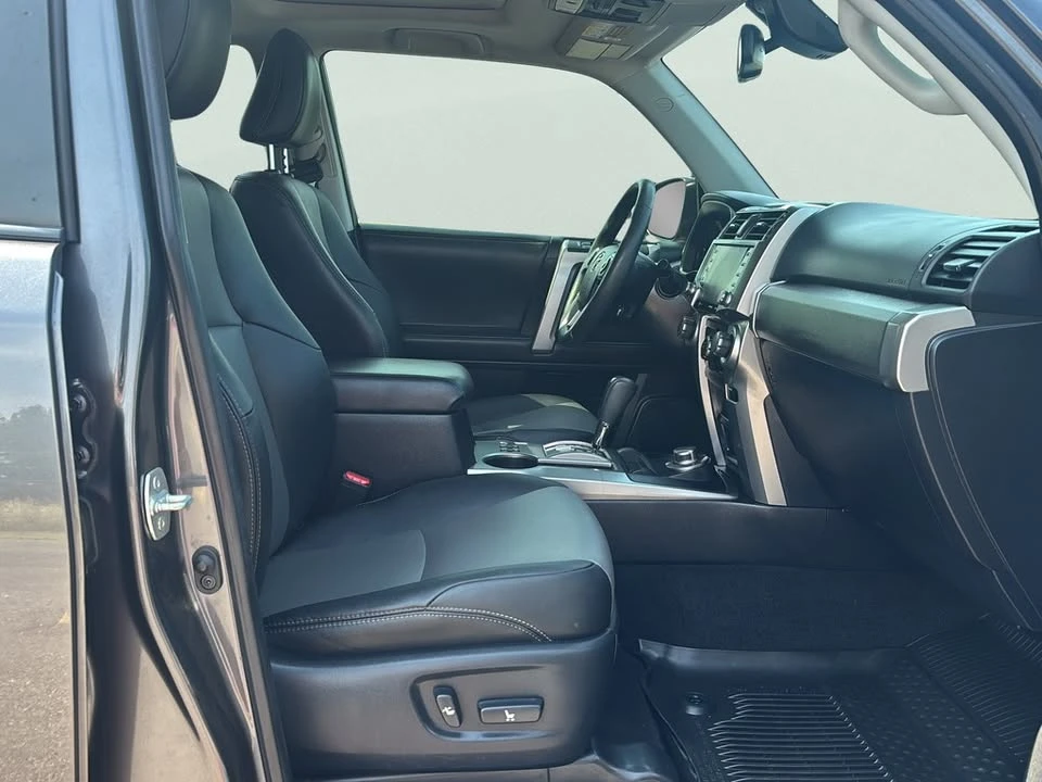 2020 Toyota 4Runner 5th Gen - Image 10 of 20