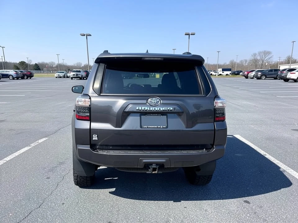 2020 Toyota 4Runner 5th Gen - Image 6 of 20