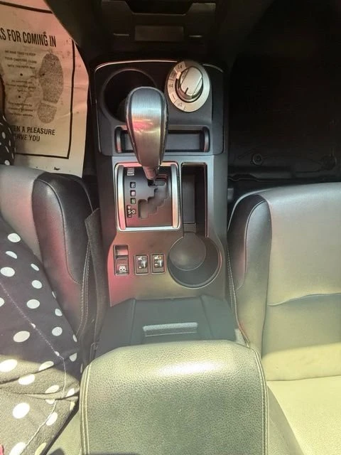 2020 Toyota 4Runner 5th Gen - Image 13 of 17
