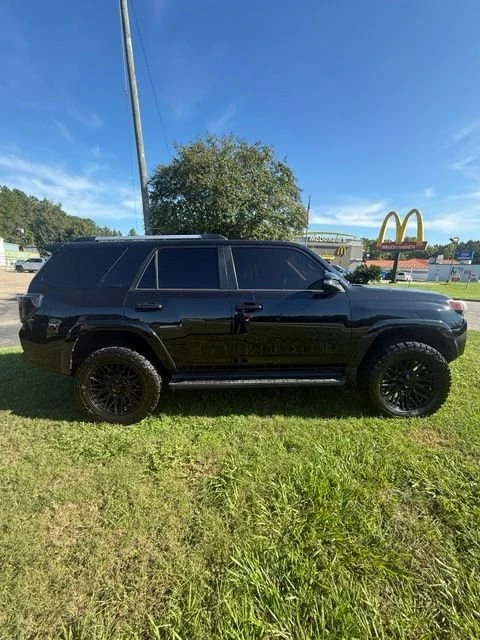 2020 Toyota 4Runner 5th Gen - Image 3 of 17