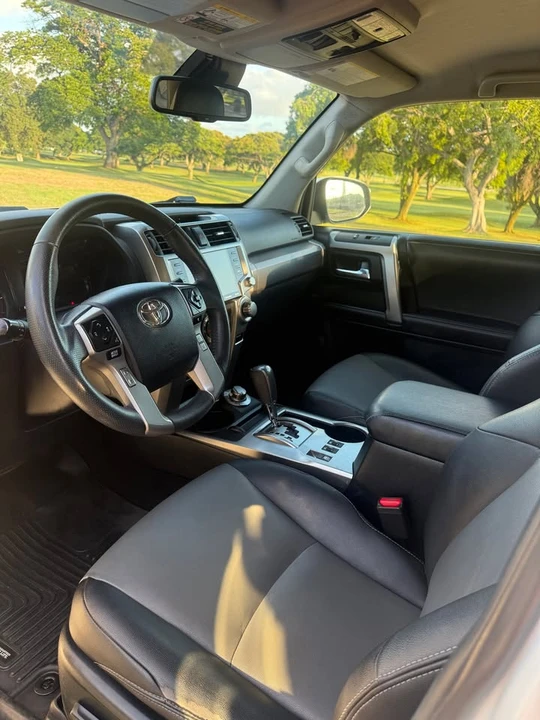 2020 Toyota 4Runner 5th Gen - Image 2 of 10