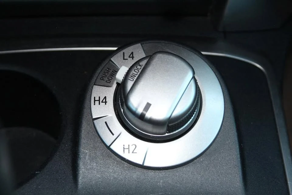 2020 Toyota 4Runner 5th Gen - Image 17 of 20