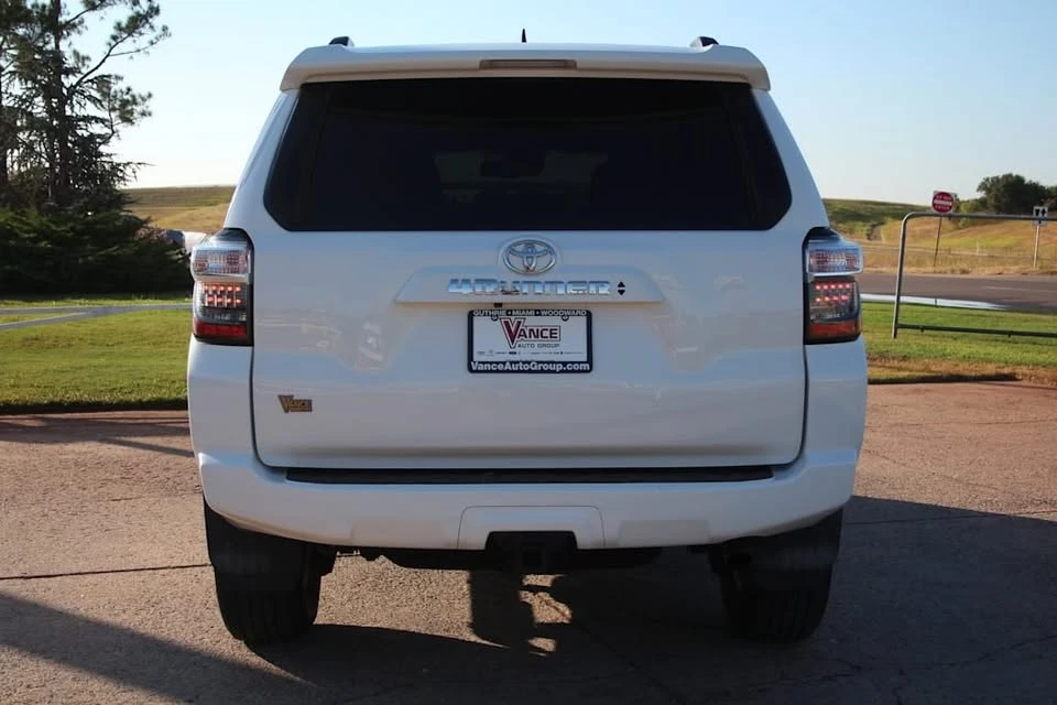 2020 Toyota 4Runner 5th Gen - Image 6 of 20