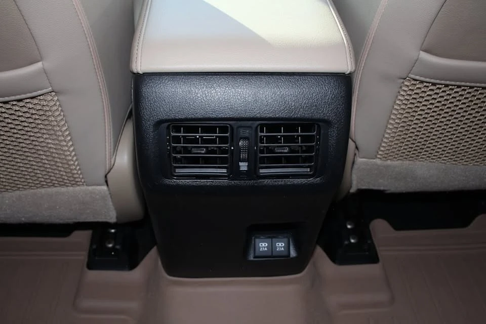 2020 Toyota 4Runner 5th Gen - Image 18 of 20