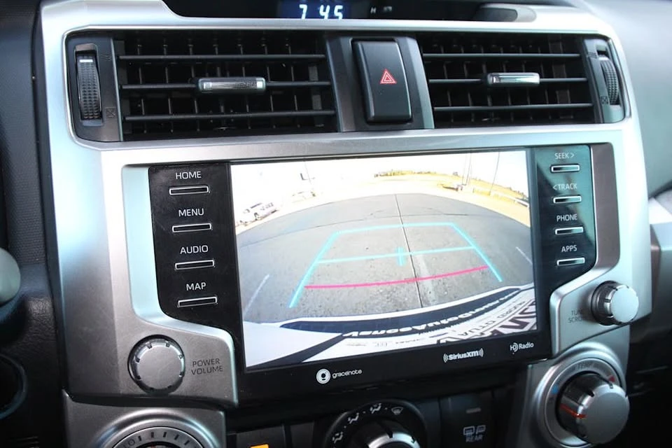 2020 Toyota 4Runner 5th Gen - Image 15 of 20