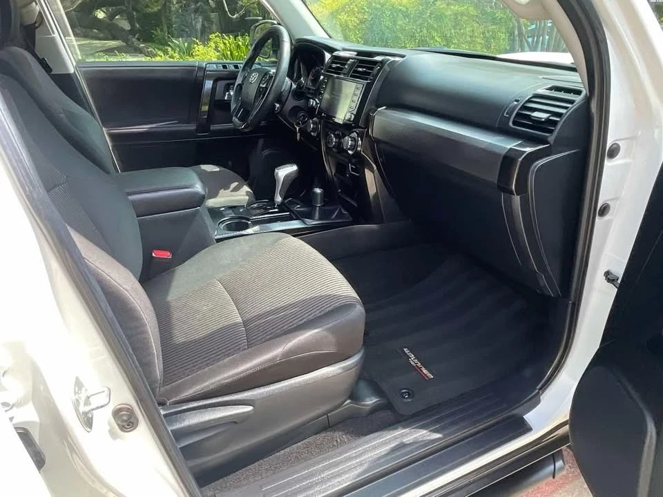 2020 Toyota 4Runner 5th Gen - Image 6 of 10
