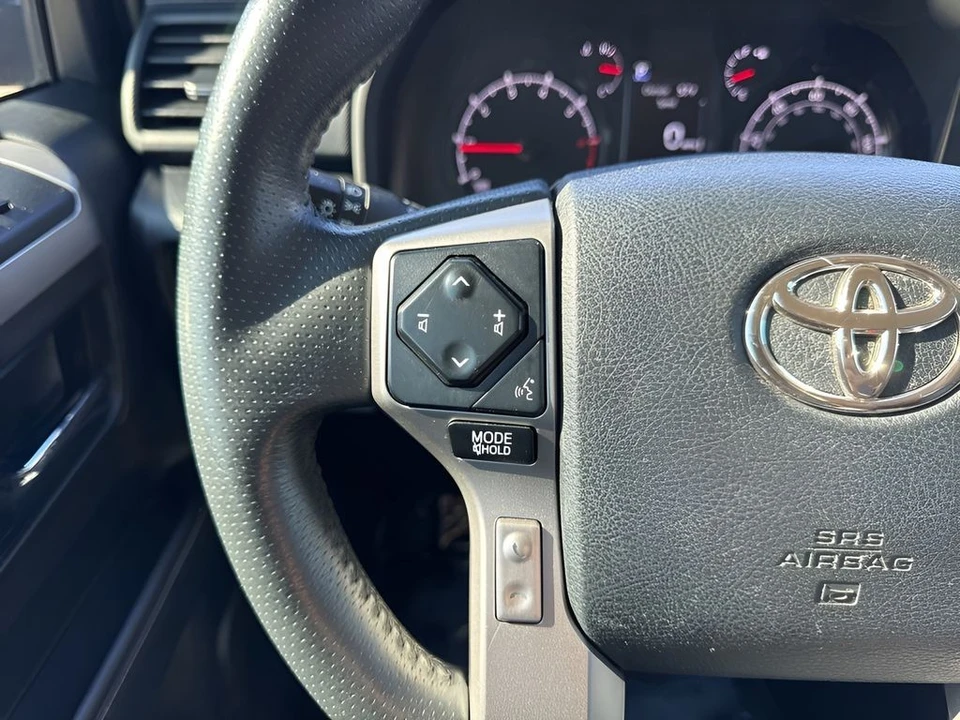 2020 Toyota 4Runner 5th Gen - Image 14 of 21