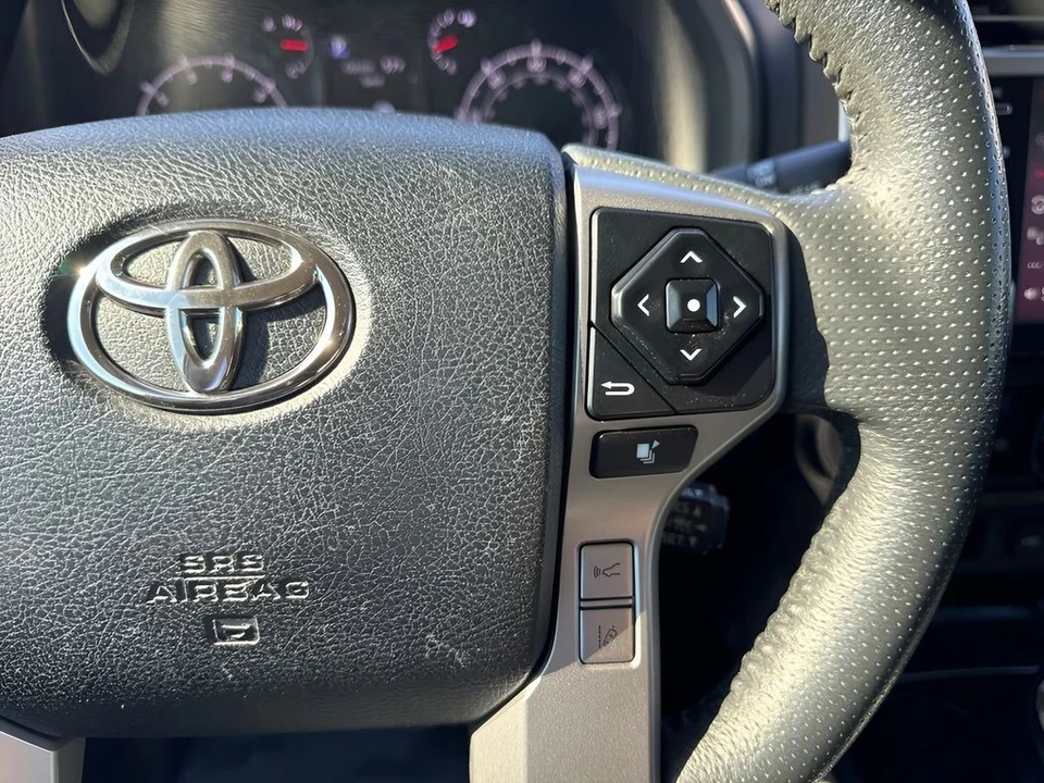 2020 Toyota 4Runner 5th Gen - Image 15 of 21