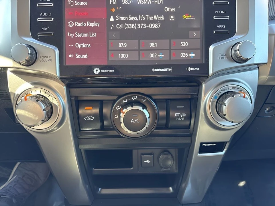 2020 Toyota 4Runner 5th Gen - Image 18 of 21