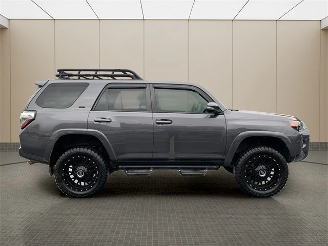 2020 Toyota 4Runner 5th Gen - Image 6 of 12