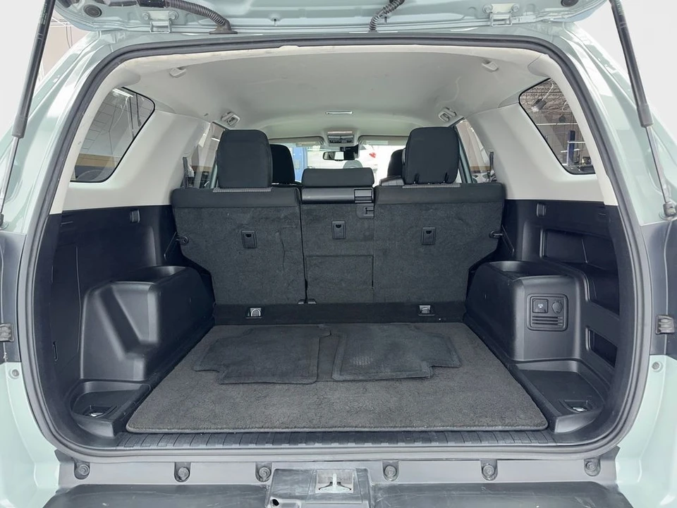 2020 Toyota 4Runner 5th Gen - Image 12 of 21