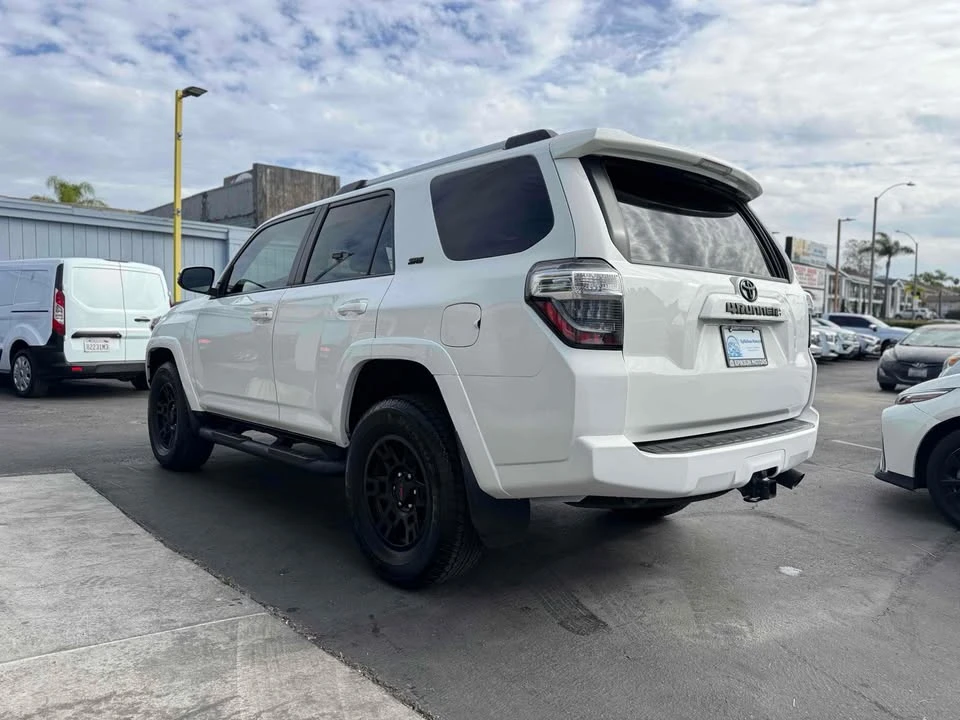 2020 Toyota 4Runner 5th Gen - Image 6 of 20