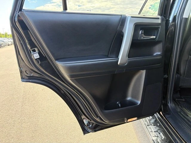 2020 Toyota 4Runner 5th Gen - Image 18 of 20
