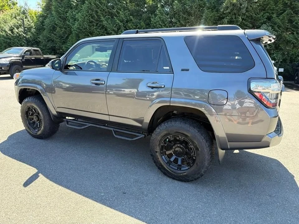 2020 Toyota 4Runner 5th Gen - Image 2 of 20