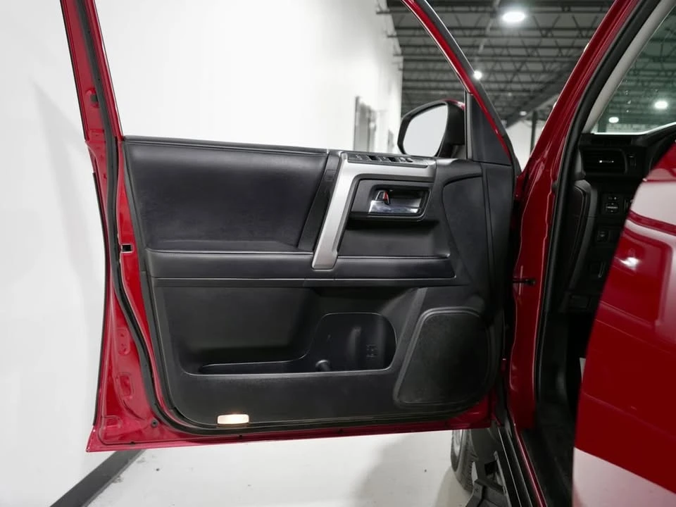 2020 Toyota 4Runner 5th Gen - Image 14 of 20