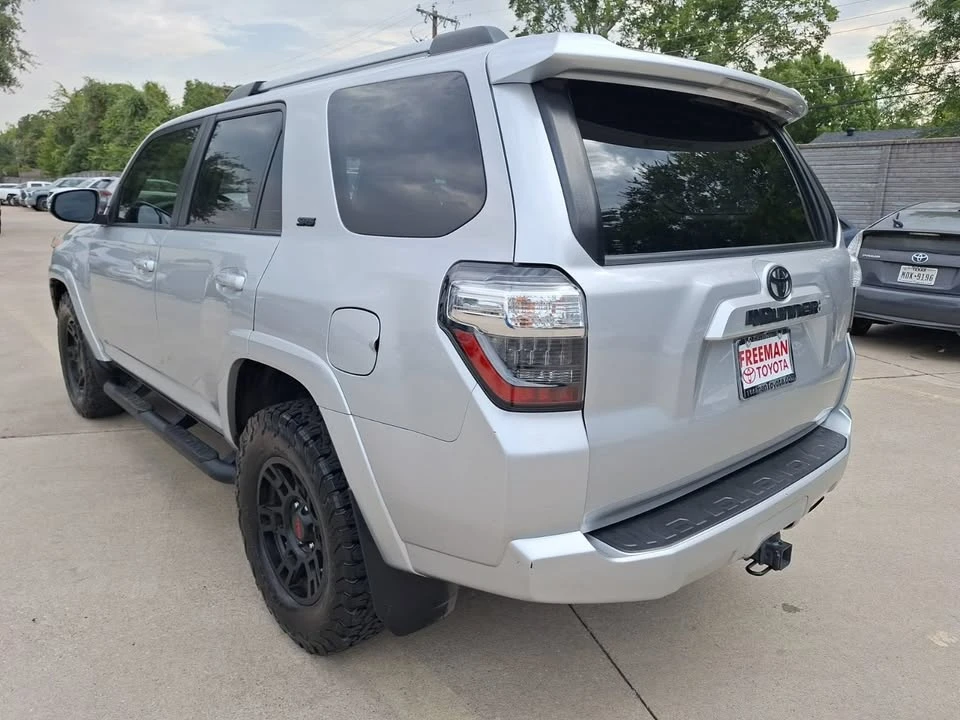 2020 Toyota 4Runner 5th Gen - Image 3 of 18