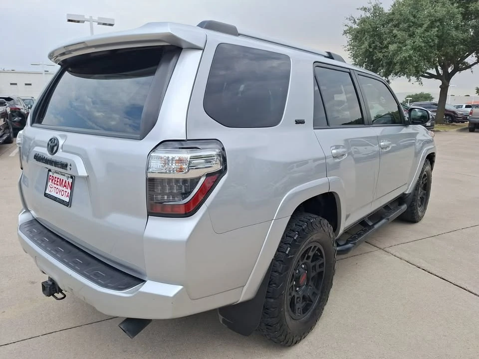 2020 Toyota 4Runner 5th Gen - Image 5 of 18