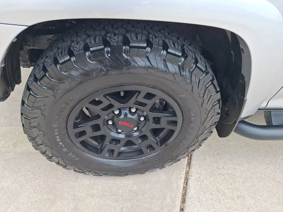 2020 Toyota 4Runner 5th Gen - Image 9 of 18