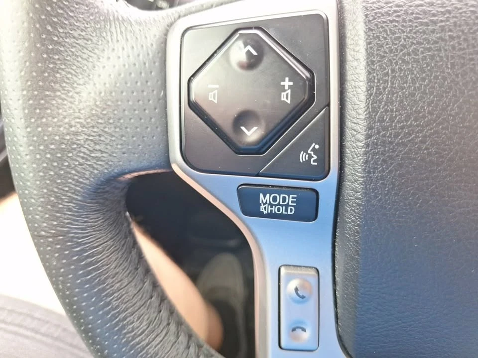 2020 Toyota 4Runner 5th Gen - Image 18 of 18