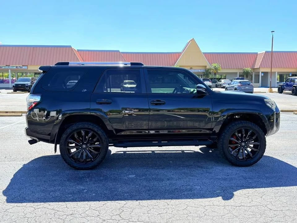 2020 Toyota 4Runner 5th Gen - Image 6 of 17