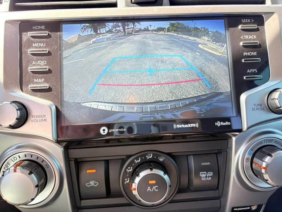 2020 Toyota 4Runner 5th Gen - Image 12 of 17