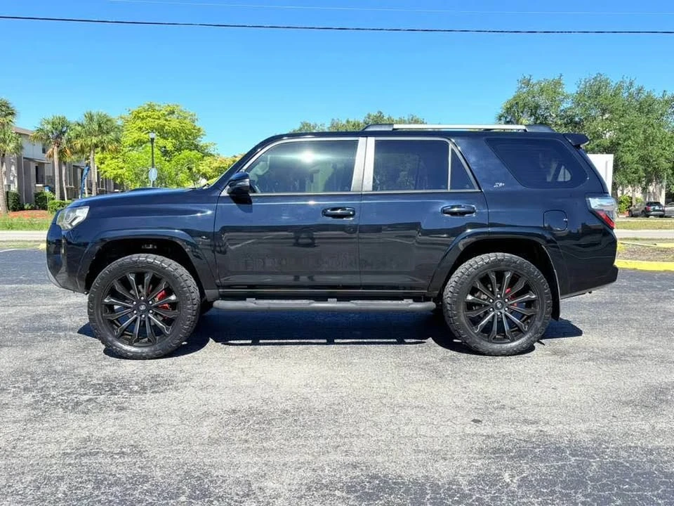 2020 Toyota 4Runner 5th Gen - Image 3 of 17