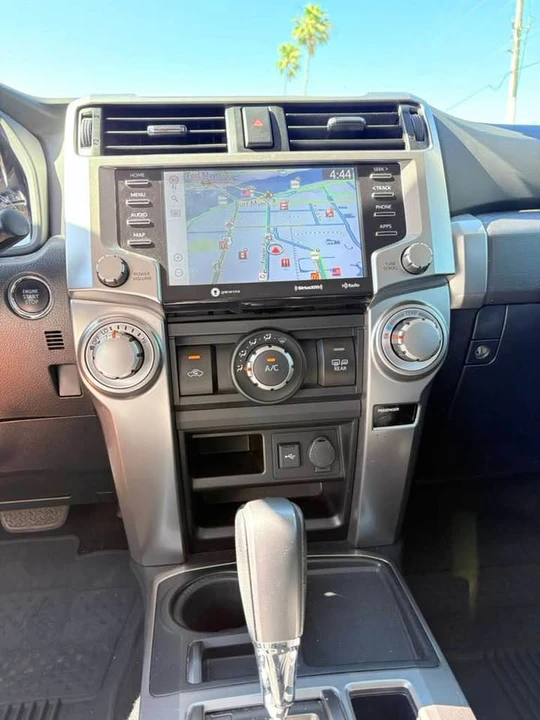2020 Toyota 4Runner 5th Gen - Image 14 of 17