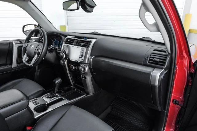 2020 Toyota 4Runner 5th Gen - Image 15 of 21