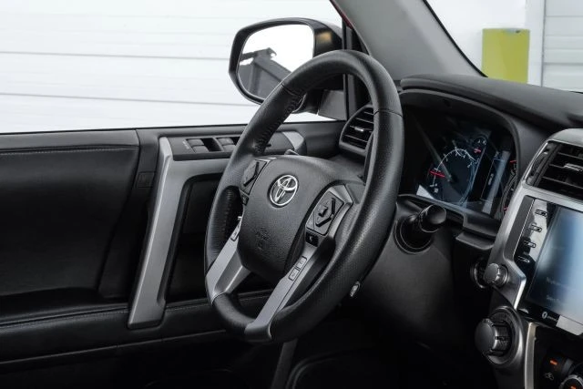 2020 Toyota 4Runner 5th Gen - Image 18 of 21