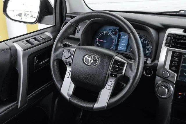2020 Toyota 4Runner 5th Gen - Image 17 of 21