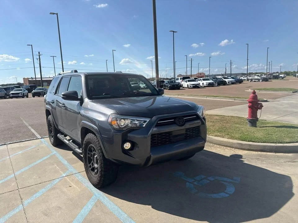 2020 Toyota 4Runner 5th Gen - Image 2 of 5