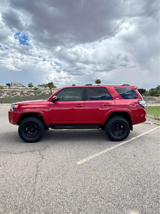 2020 Toyota 4Runner 5th Gen - Image 4 of 16