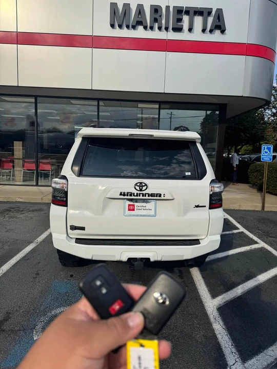 2020 Toyota 4Runner 5th Gen - Image 9 of 17
