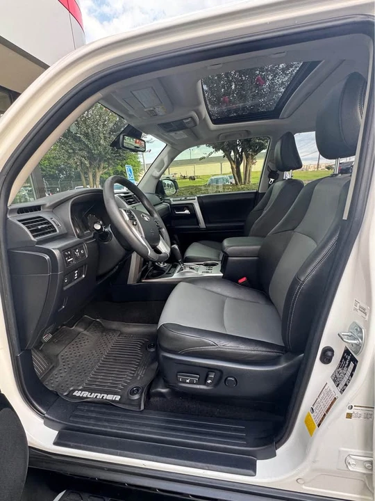 2020 Toyota 4Runner 5th Gen - Image 2 of 17