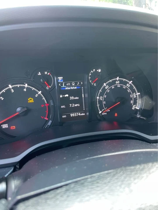 2020 Toyota 4Runner 5th Gen - Image 8 of 11
