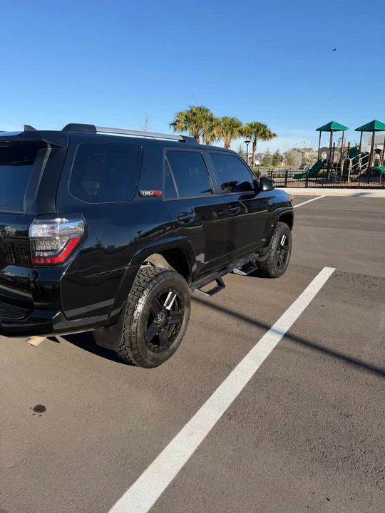 2020 Toyota 4Runner 5th Gen - Image 3 of 9