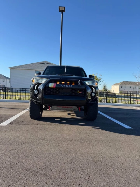 2020 Toyota 4Runner 5th Gen - Image 7 of 9