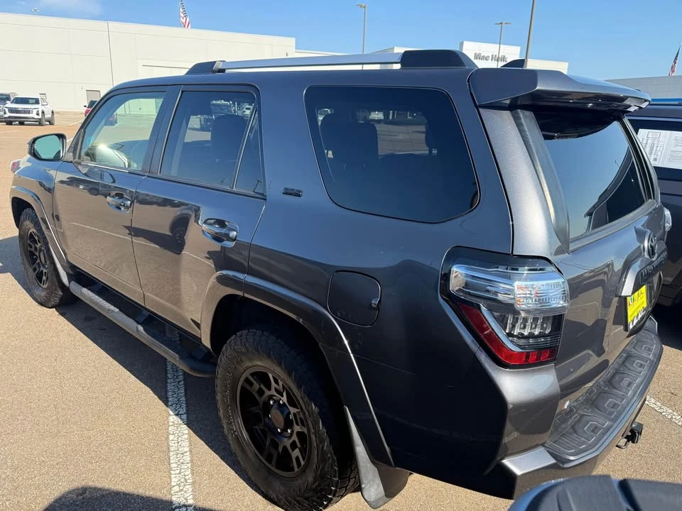 2020 Toyota 4Runner 5th Gen - Image 3 of 9