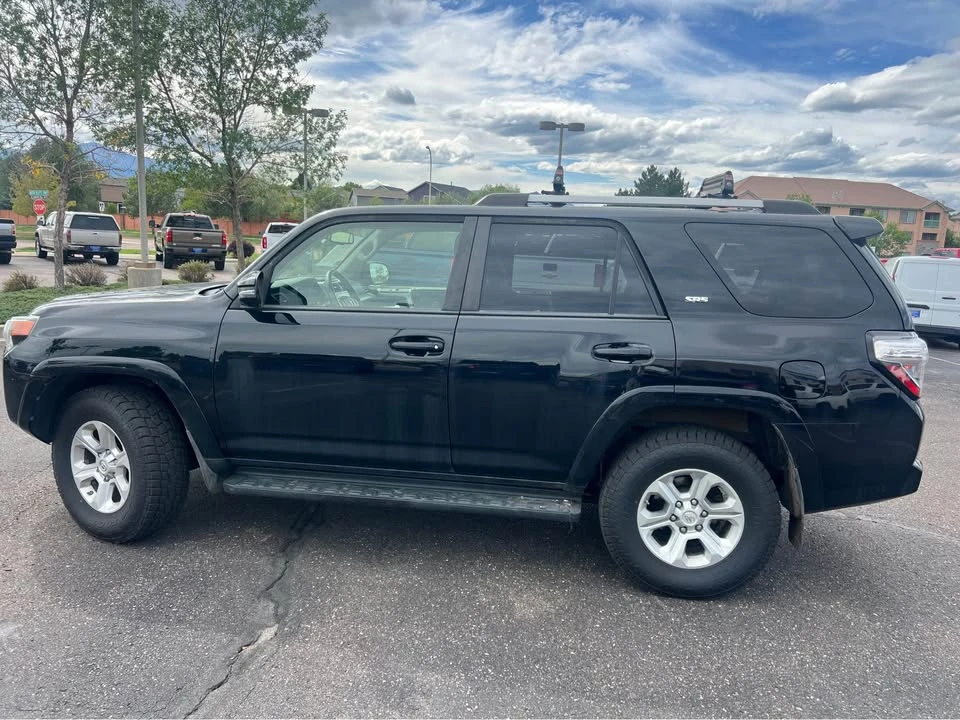 2020 Toyota 4Runner 5th Gen - Image 8 of 19