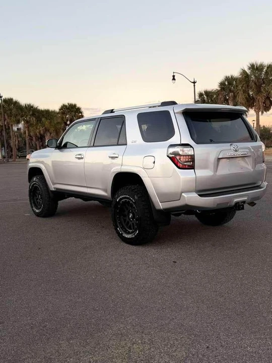 2020 Toyota 4Runner 5th Gen - Image 8 of 8
