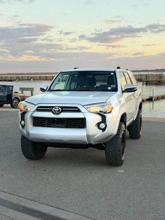 2020 Toyota 4Runner 5th Gen - Image 5 of 8