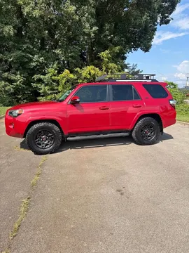 2020 Toyota 4Runner SR5 Premium Sport Utility 4D