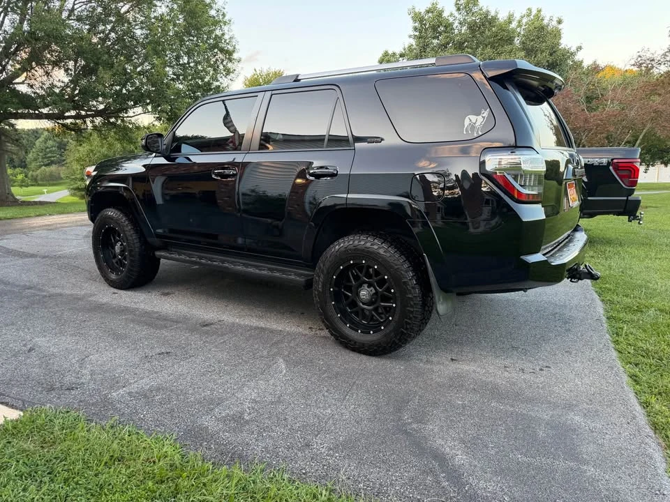 2020 Toyota 4Runner 5th Gen - Image 9 of 20