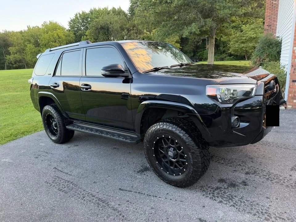 2020 Toyota 4Runner 5th Gen - Image 2 of 20