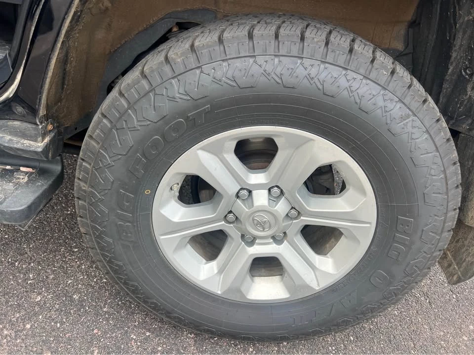2020 Toyota 4Runner 5th Gen - Image 17 of 19
