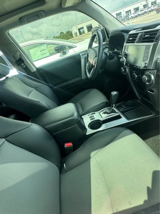 2020 Toyota 4Runner 5th Gen - Image 2 of 5