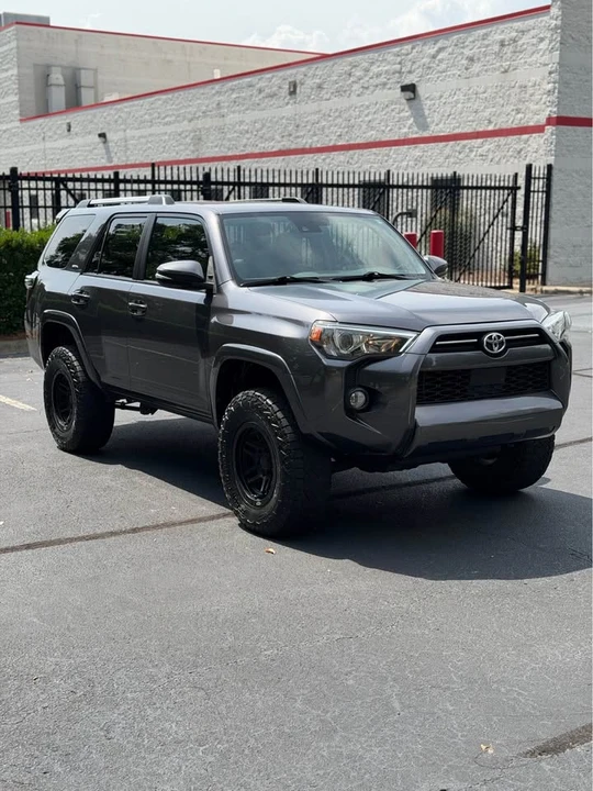 2020 Toyota 4Runner 5th Gen - Image 9 of 18